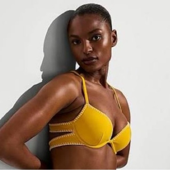 NWT Victoria’s Secret Swim Archives Crochet Scuba Push-Up Bikini Top - Picture 1 of 11